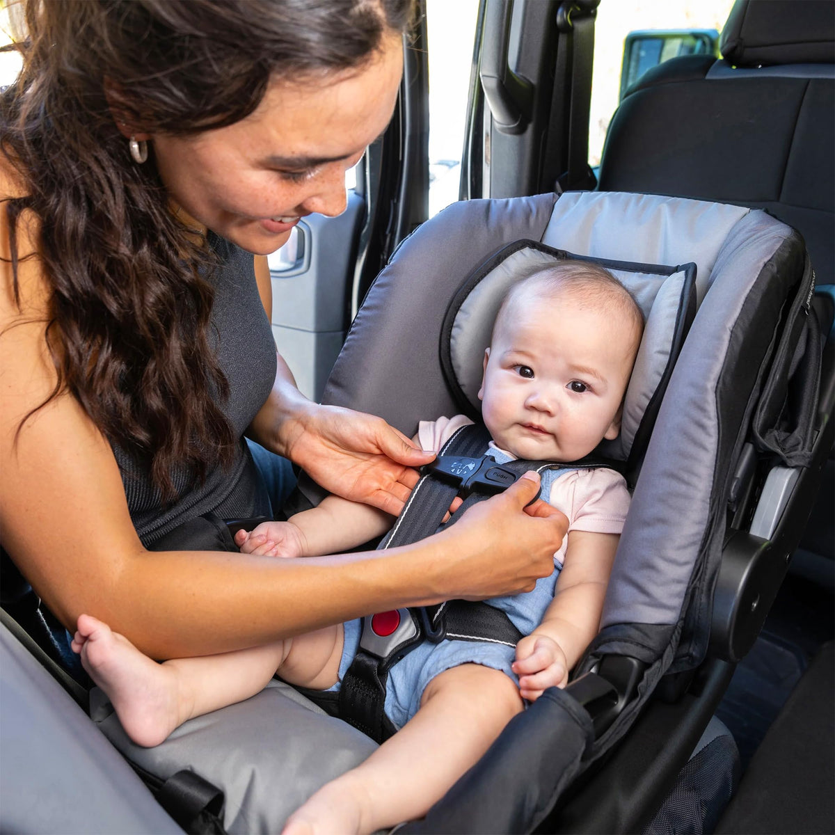 Rear-Facing Infant Car Seat O758